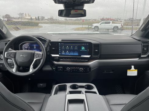 Used 2026 Chevrolet Silverado 2500 LT w/ Trail Boss Package image 18