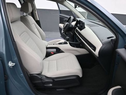 Used 2026 Honda HR-V LX image 16