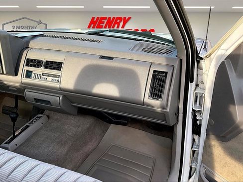 Used 1992 GMC Sierra 1500 4x4 Regular Cab image 18