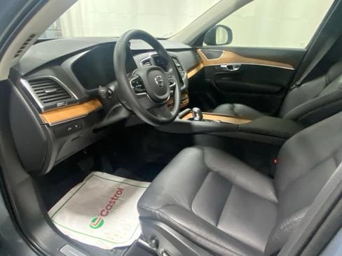 Used 2023 Volvo XC90 T8 Core w/ Protection Package Premier AWD/4WD image 10