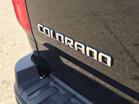 Used 2016 Chevrolet Colorado Z71 AWD/4WD image 33