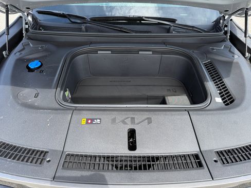 New 2026 Kia EV9 Land image 20