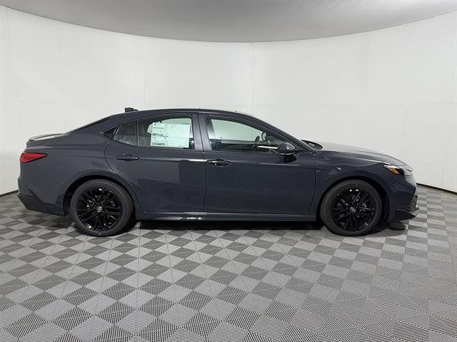 New 2026 Toyota Camry SE AWD/4WD image 4