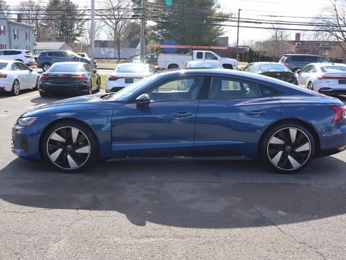 Used 2023 Audi e-tron GT Prestige image 9