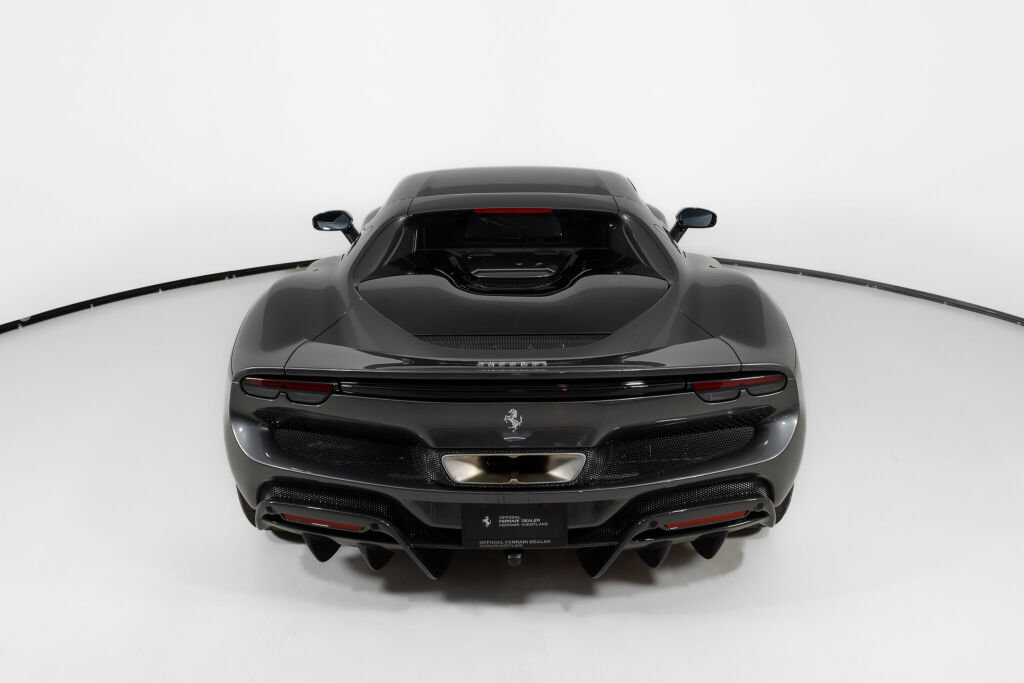 Used 2024 Ferrari 296 GTB RWD image 7