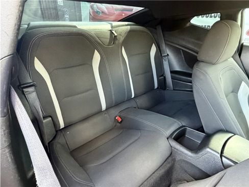 Used 2020 Chevrolet Camaro LT image 23