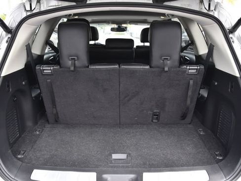 Used 2019 INFINITI QX60 Luxe w/ Essential Package FWD image 31