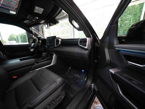 Used 2022 Toyota Tundra Platinum w/ Advanced Package AWD/4WD image 24