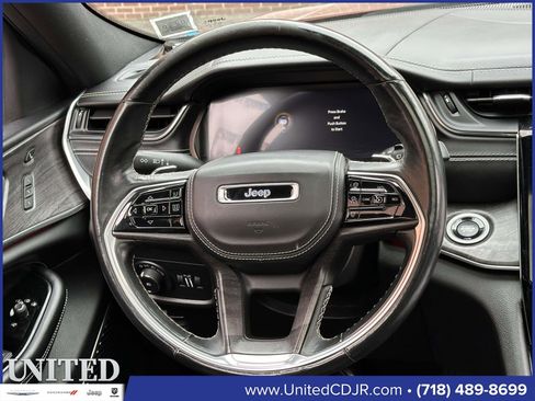 Used 2021 Jeep Grand Cherokee L Overland w/ Luxury Tech Group IV image 22