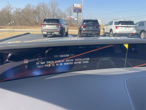 New 2026 Lincoln Nautilus Premier w/ Equipment Group 102A image 21