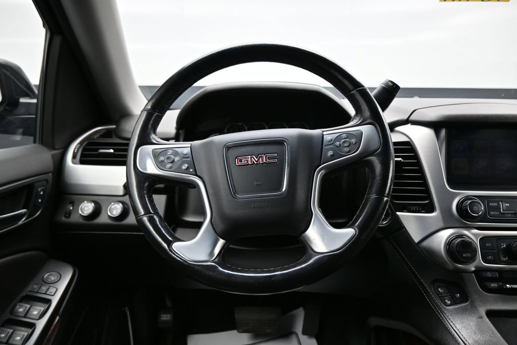 Used 2019 GMC Yukon SLT AWD/4WD image 15
