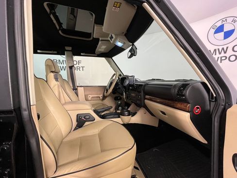 Used 2003 Land Rover Discovery SE image 19