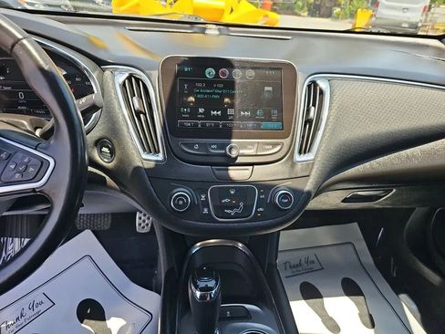 Used 2016 Chevrolet Malibu LT FWD image 12