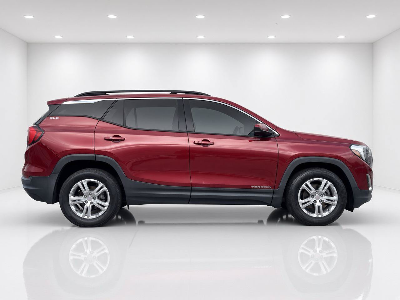 Used 2019 GMC Terrain SLE w/ Infotainment Package I FWD image 7