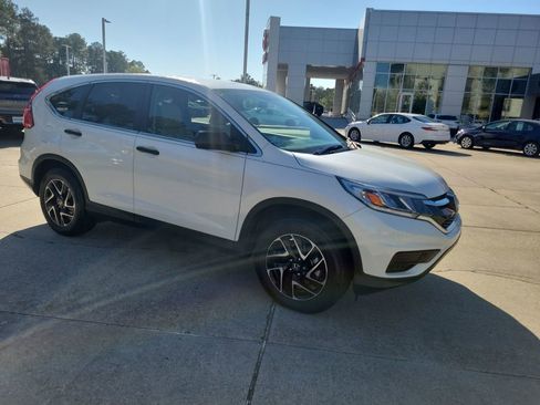 Used 2016 Honda CR-V SE image 7