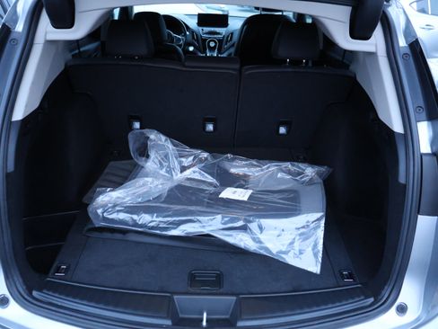 Used 2023 Acura RDX SH-AWD image 6