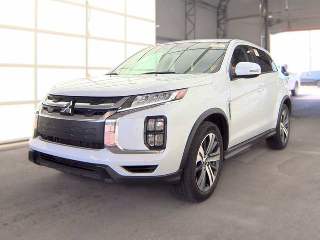 Used 2025 Mitsubishi Outlander Sport AWD image 3