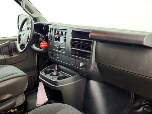 Used 2025 GMC Savana 2500 w/ Driver Convenience Package RWD image 24