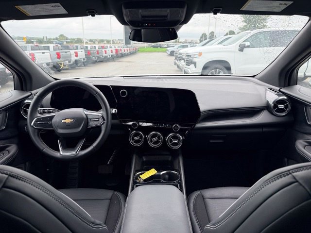 Used 2024 Chevrolet Blazer EV LT AWD/4WD image 6