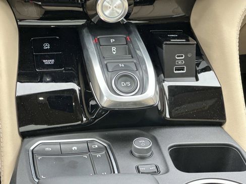 Used 2024 Acura MDX SH-AWD w/ Advance Package image 24