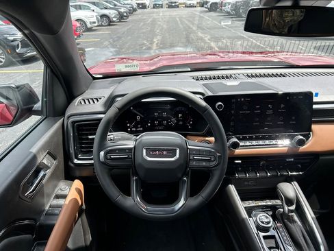 New 2026 GMC Canyon AT4 w/ Technology Plus Package AWD/4WD image 30