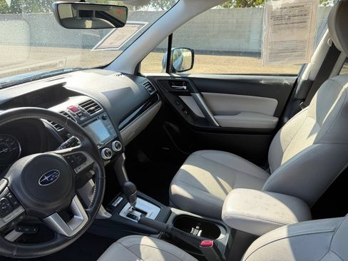 Used 2018 Subaru Forester 2.5i Limited AWD/4WD image 12
