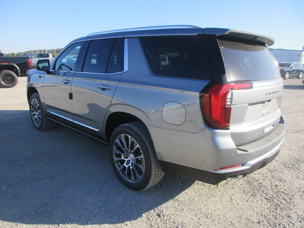 New 2027 GMC Yukon Denali w/ Sun & Power Step Package AWD/4WD image 6