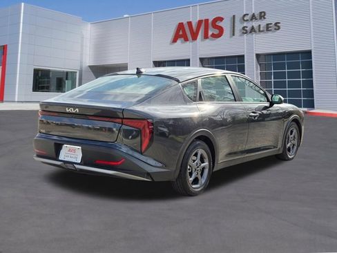 Used 2025 Kia K4 LXS image 6