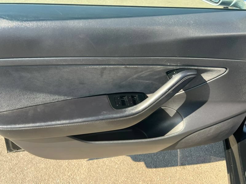 Used 2020 Tesla Model 3 Standard Range Plus RWD image 20