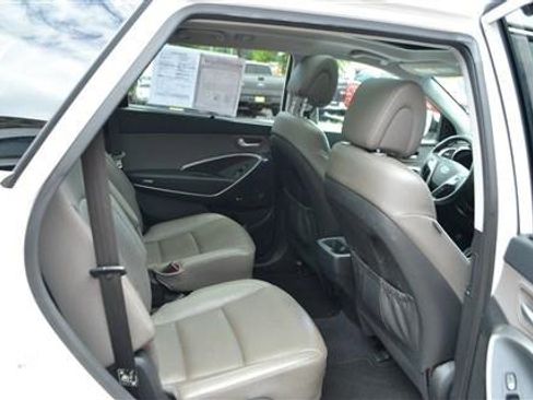 Used 2017 Hyundai Santa Fe Limited w/ Cargo Package AWD/4WD image 27