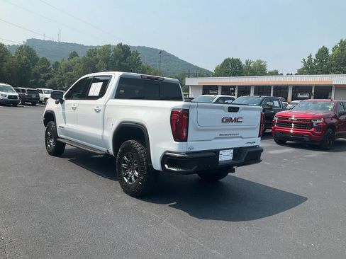 Used 2025 GMC Sierra 1500 AT4X AWD/4WD image 7