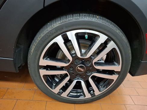 Used 2024 MINI Cooper S image 6