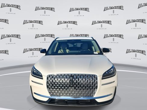 New 2026 Lincoln Corsair Premiere image 8