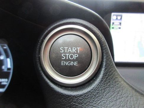 Used 2018 Lexus IS 300 F Sport image 24