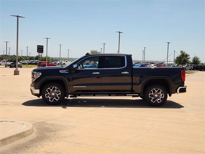New 2026 GMC Sierra 1500 SLT