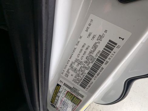 Used 2019 Toyota Tacoma SR image 23