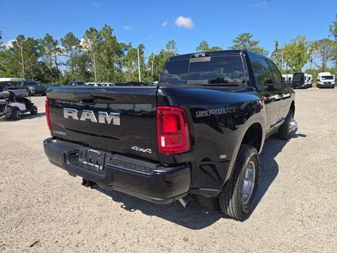 New 2026 RAM 3500 Laramie AWD/4WD image 4