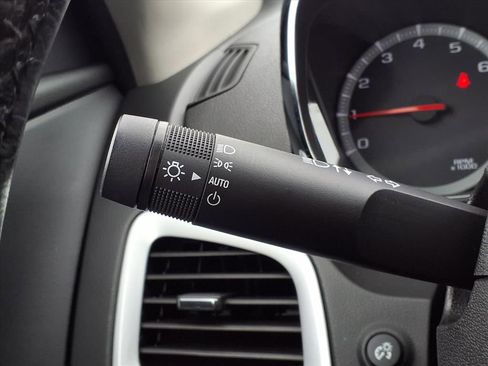 Used 2017 GMC Terrain SLT w/ Open Road Package image 15