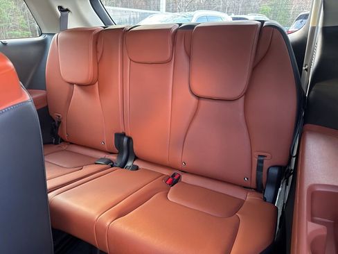 New 2026 Kia Carnival EX image 14