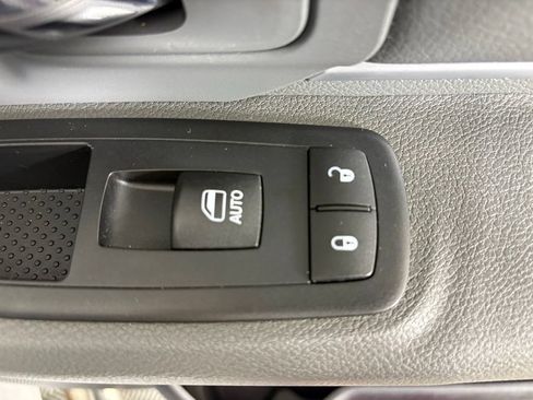 Used 2016 RAM 1500 Big Horn AWD/4WD image 38