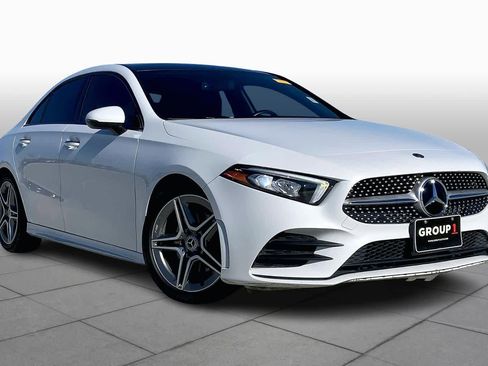 Used 2019 Mercedes-Benz A 220 image 2