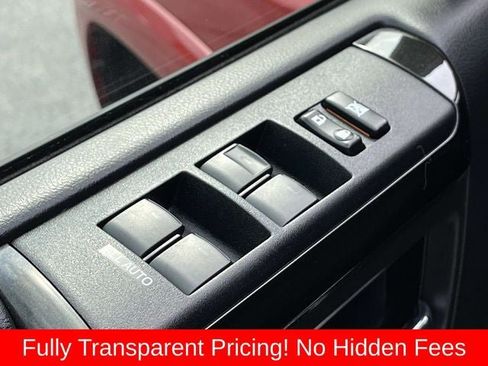 Used 2018 Toyota 4Runner TRD Off-Road AWD/4WD image 24