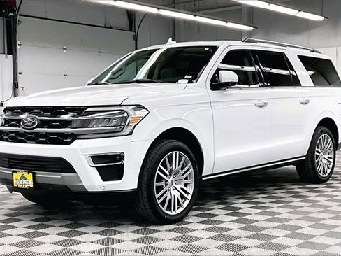 Used 2024 Ford Expedition Max Limited image 12