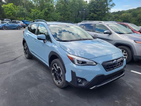Used 2023 Subaru Crosstrek 2.5i Limited w/ Moonroof Package image 4