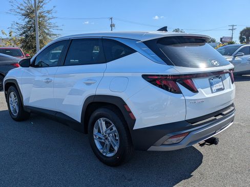 New 2026 Hyundai Tucson SE image 6