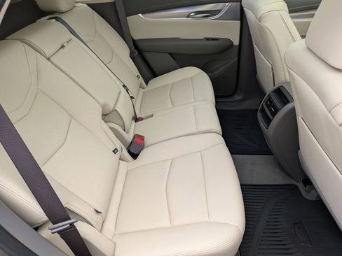 Certified 2023 Cadillac XT5 Premium Luxury image 26