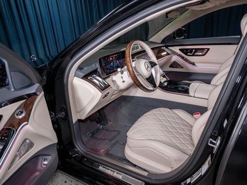 New 2026 Mercedes-Benz S 500 4MATIC image 9