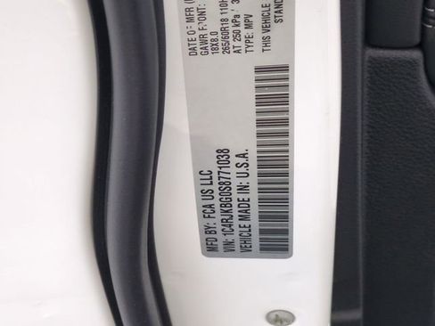 New 2025 Jeep Grand Cherokee L Limited image 45