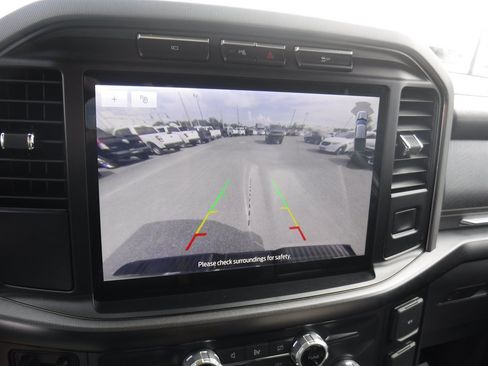 Used 2023 Ford F150 Platinum RWD image 27