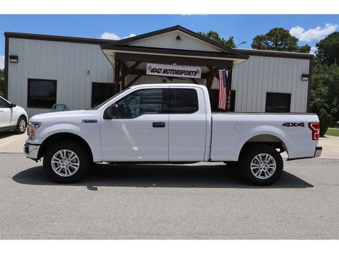 Used 2020 Ford F150 XLT AWD/4WD image 2